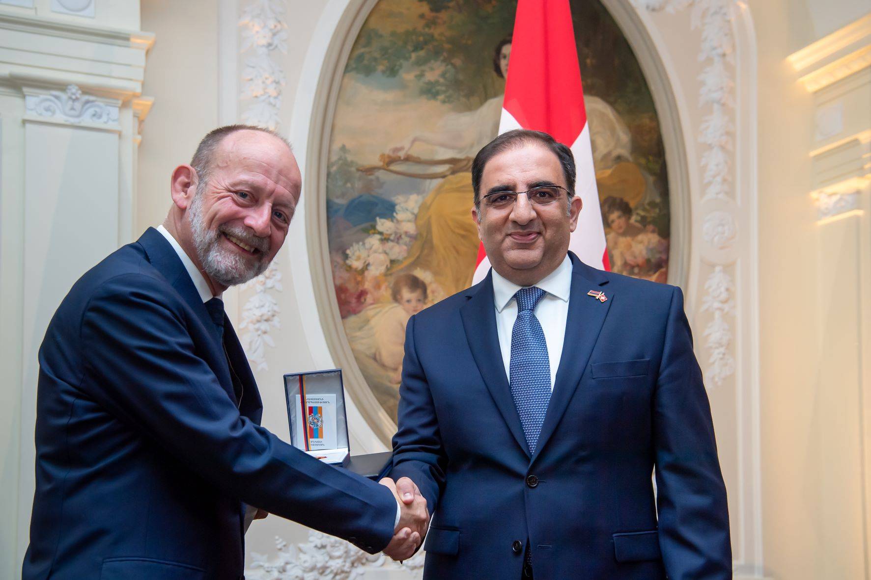 An Event was Held in Bern on the Occasion of the 30th Anniversary of